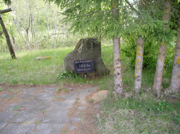 Paminklas 1863 m. sukilėliams Januškuose